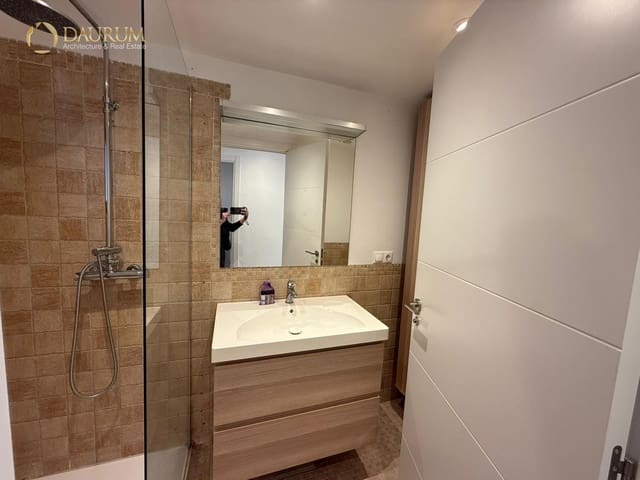 2 makuuhuone Asunto myytävänä paikassa San Pedro de Alcantara, Marbella mukana uima-altaan - 320 000 € (Ref: 9654371)