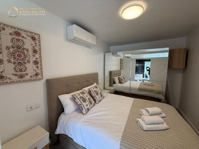 2 makuuhuone Asunto myytävänä paikassa San Pedro de Alcantara, Marbella mukana uima-altaan - 320 000 € (Ref: 9654371)