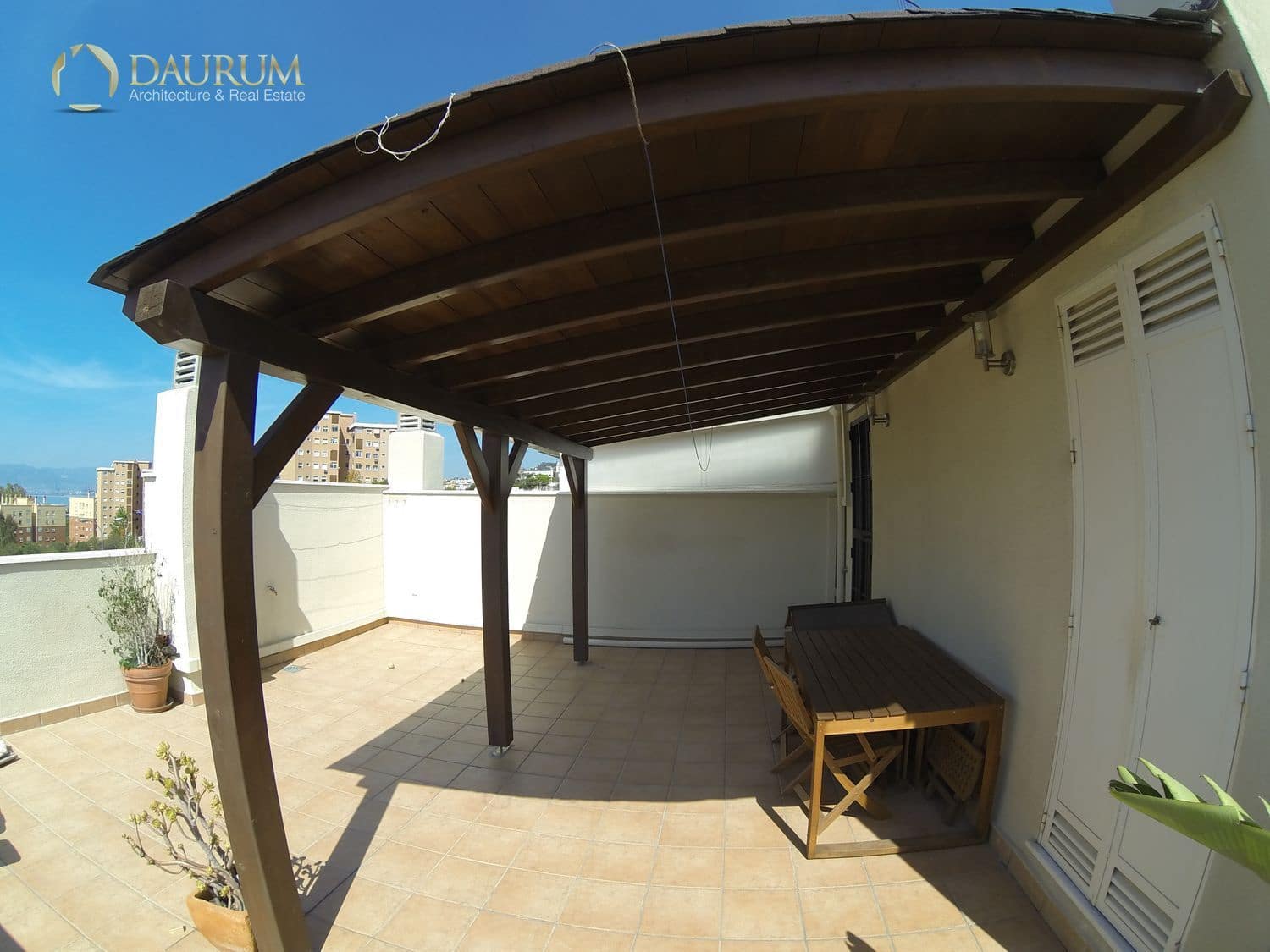 1 Zimmer Penthouse zu verkaufen in Malaga Stadt - 325.000 € (Ref: 9654372)
