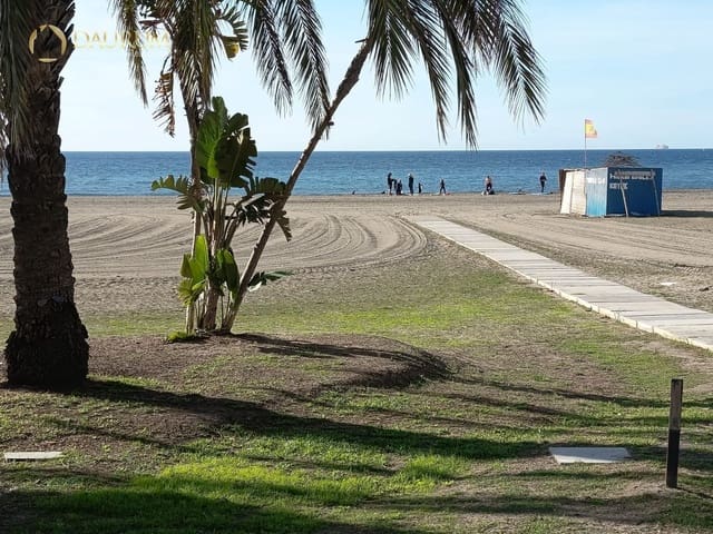 4 sypialnia Mieszkanie na sprzedaż w La Cala del Moral, Rincón de la Victoria z basenem garażem - 620 000 € (Ref: 9654378)