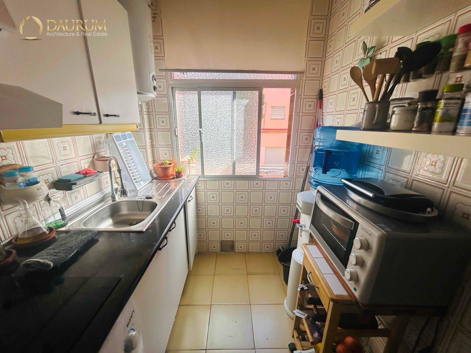 2 slaapkamer Flat te koop in Malaga stad - € 230.000 (Ref: 9654380)