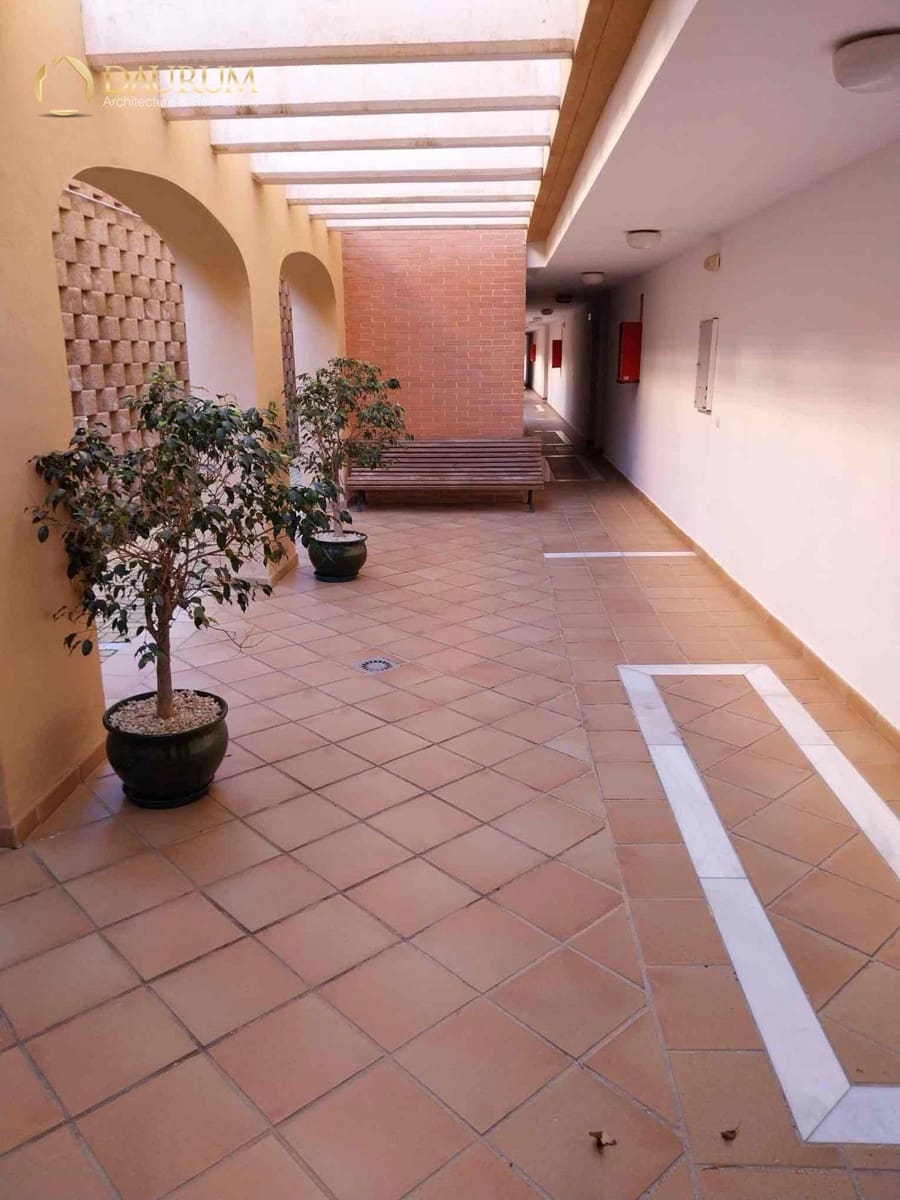 2 slaapkamer Flat te koop in Rincon de la Victoria met zwembad garage - € 395.000 (Ref: 9654383)