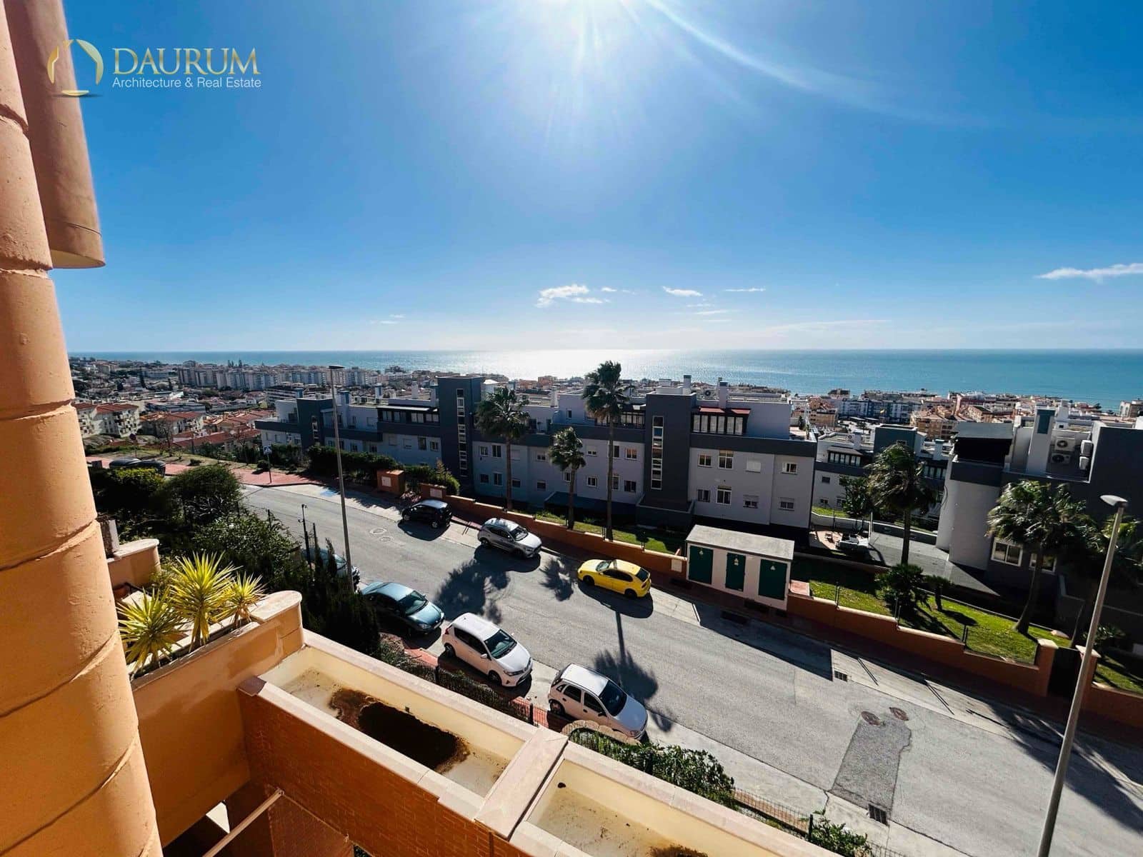 2 slaapkamer Flat te koop in Rincon de la Victoria met zwembad garage - € 395.000 (Ref: 9654383)