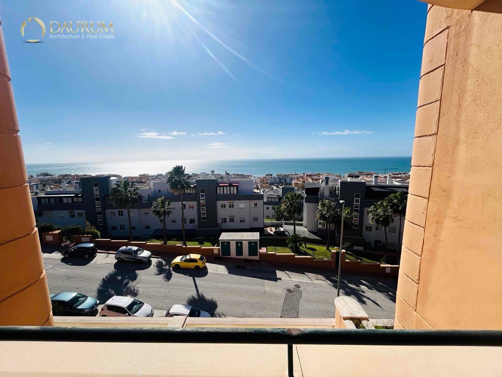 2 slaapkamer Flat te koop in Rincon de la Victoria met zwembad garage - € 395.000 (Ref: 9654383)