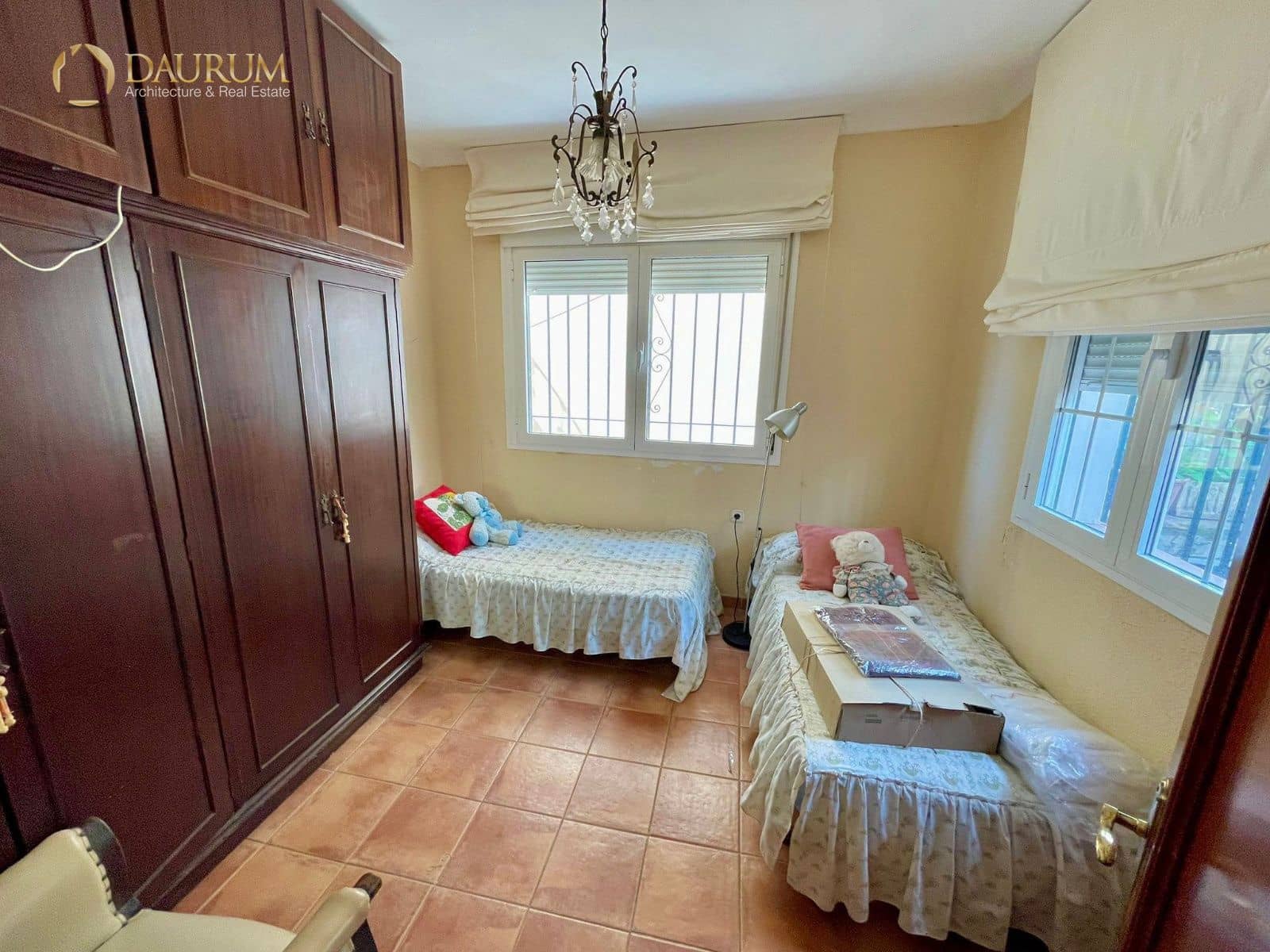 5 chambre Villa/Maison à vendre à Malaga ville - 800 000 € (Ref: 9669250)
