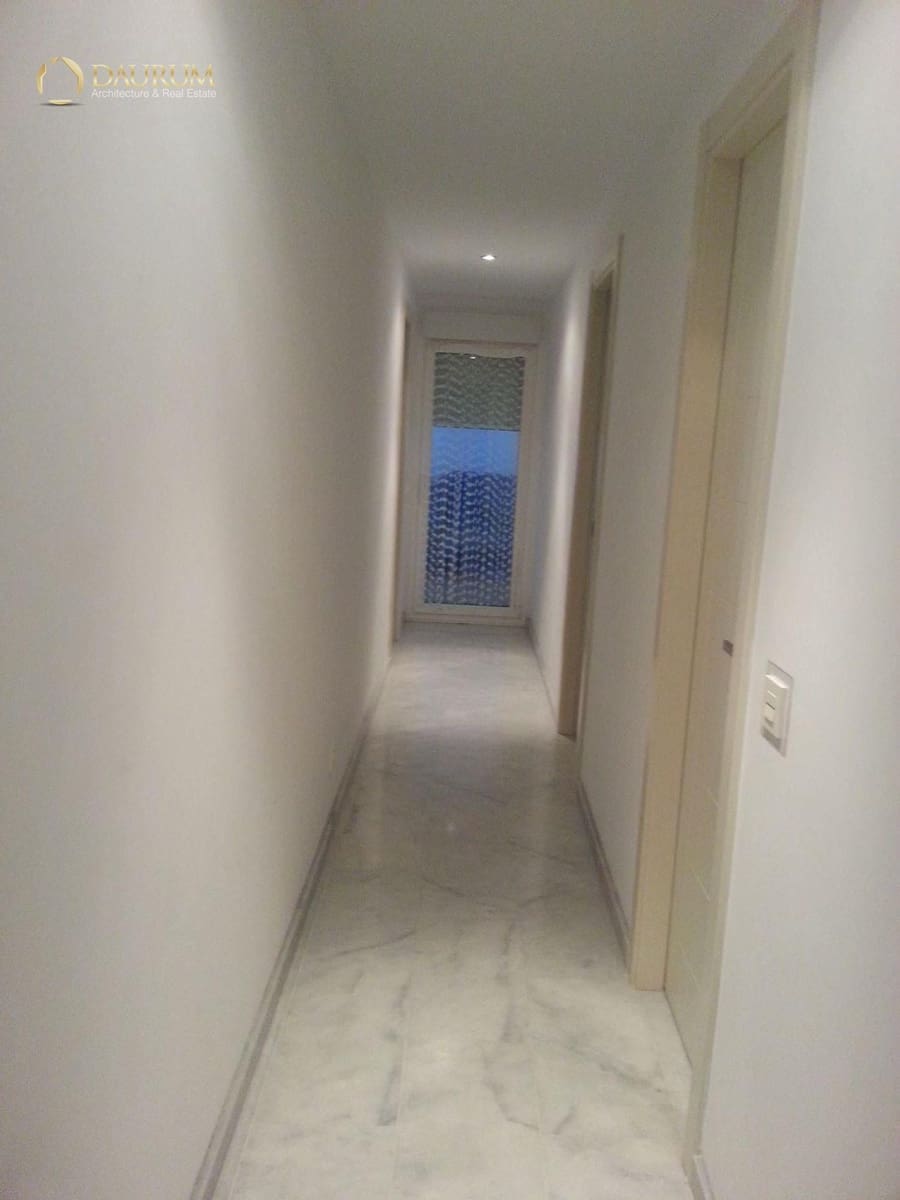 2 bedroom Flat for sale in Estepona with pool garage - € 259,000 (Ref: 9694291)