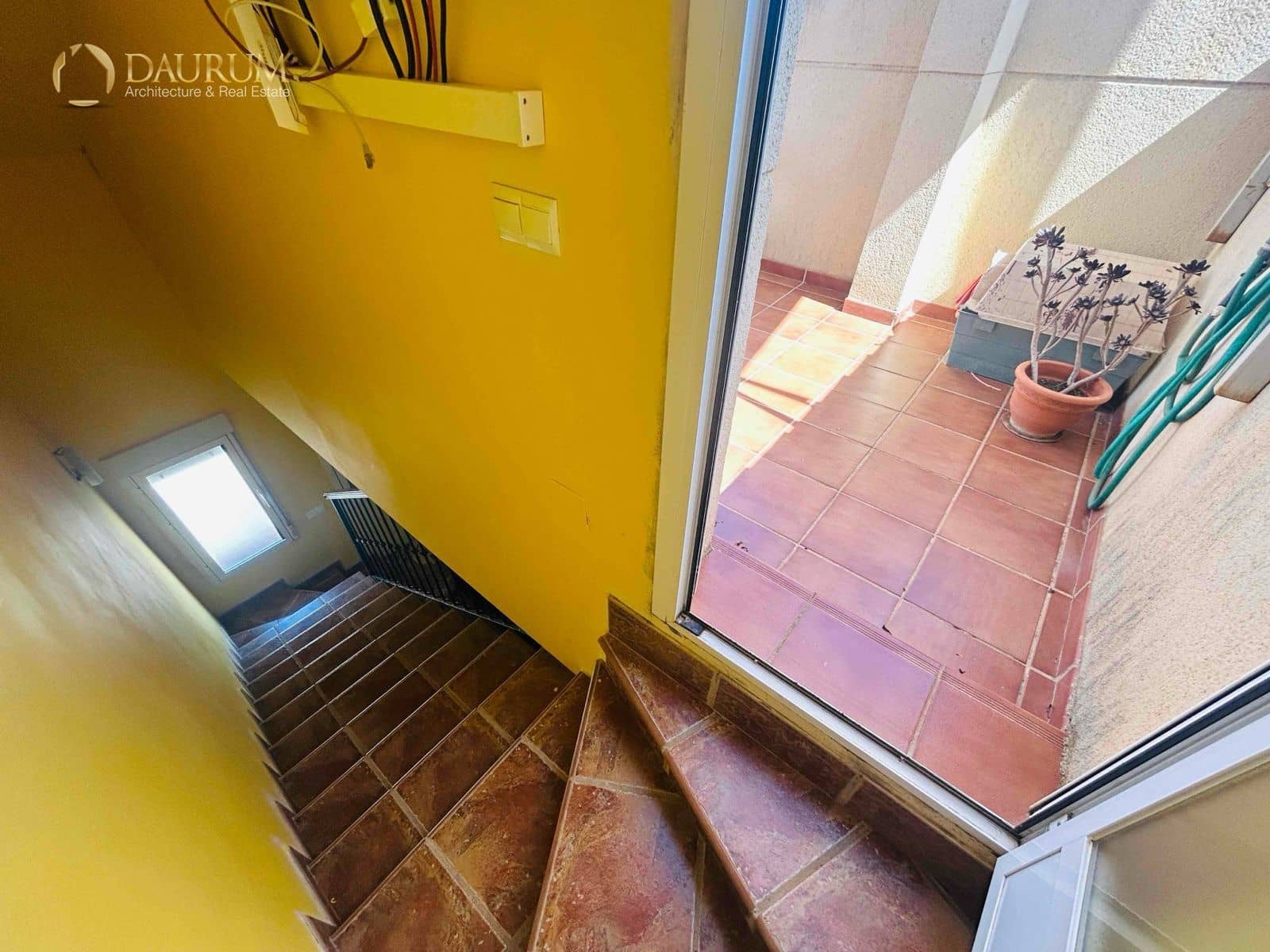 2 bedroom Villa for sale in Benajarafe with pool garage - € 420,000 (Ref: 9825823)
