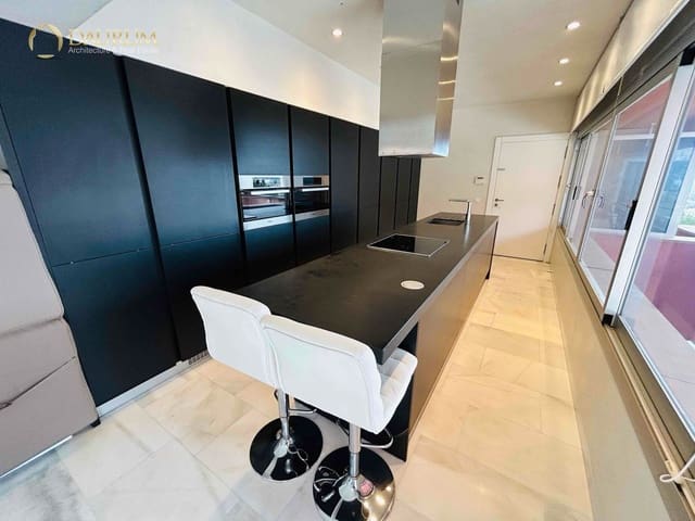 6 Zimmer Villa zu verkaufen in Puerto de la Torre, Málaga Stadt mit Pool Garage - 1.950.000 € (Ref: 9832055)