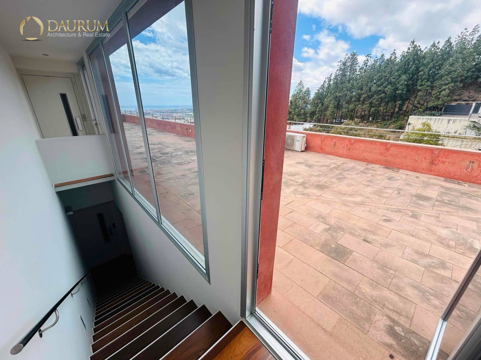 6 bedroom Villa for sale in Puerto de la Torre with pool garage - € 1,950,000 (Ref: 9832055)