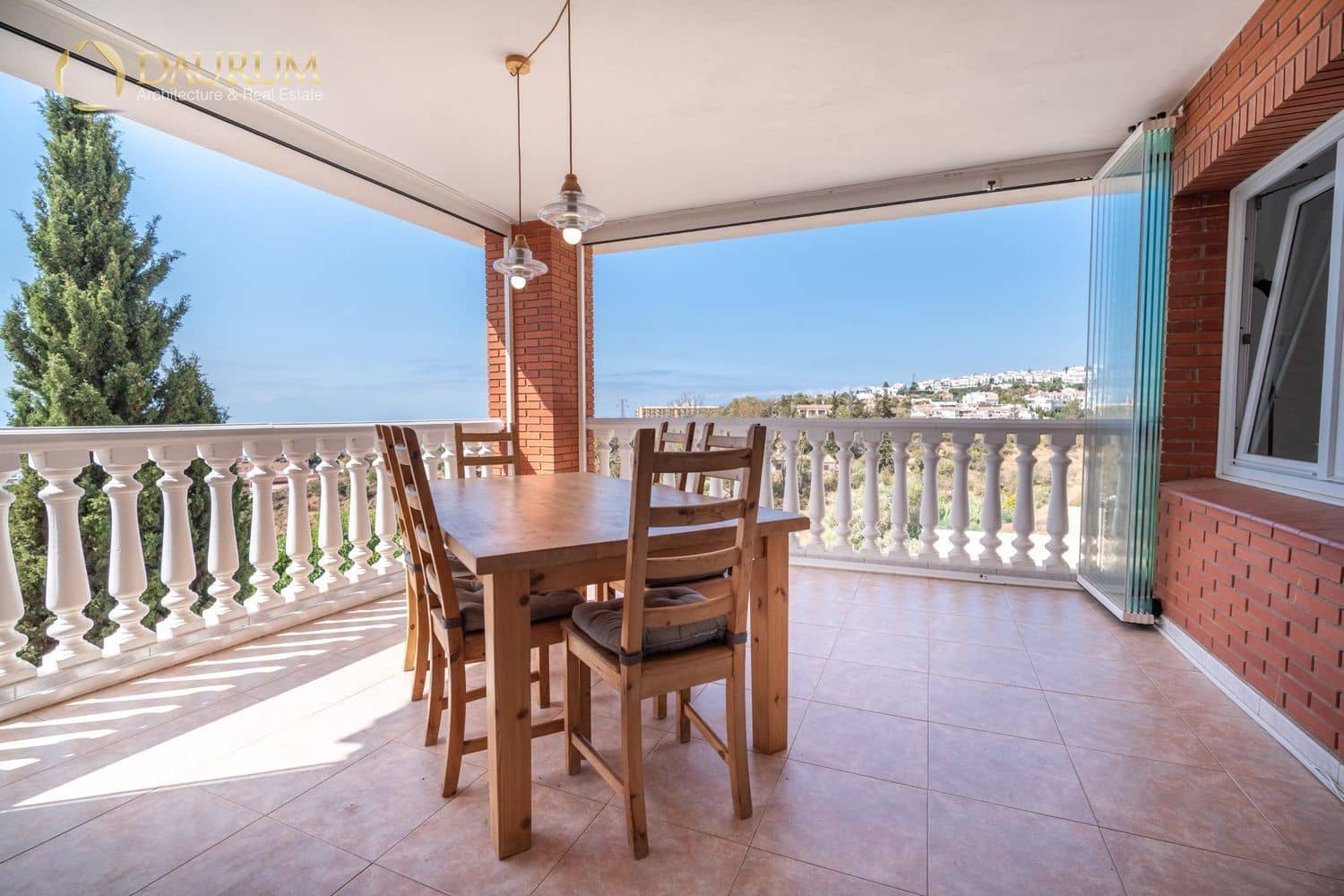 4 sypialnia Willa na sprzedaż w Rincon de la Victoria z basenem garażem - 839 900 € (Ref: 9832056)