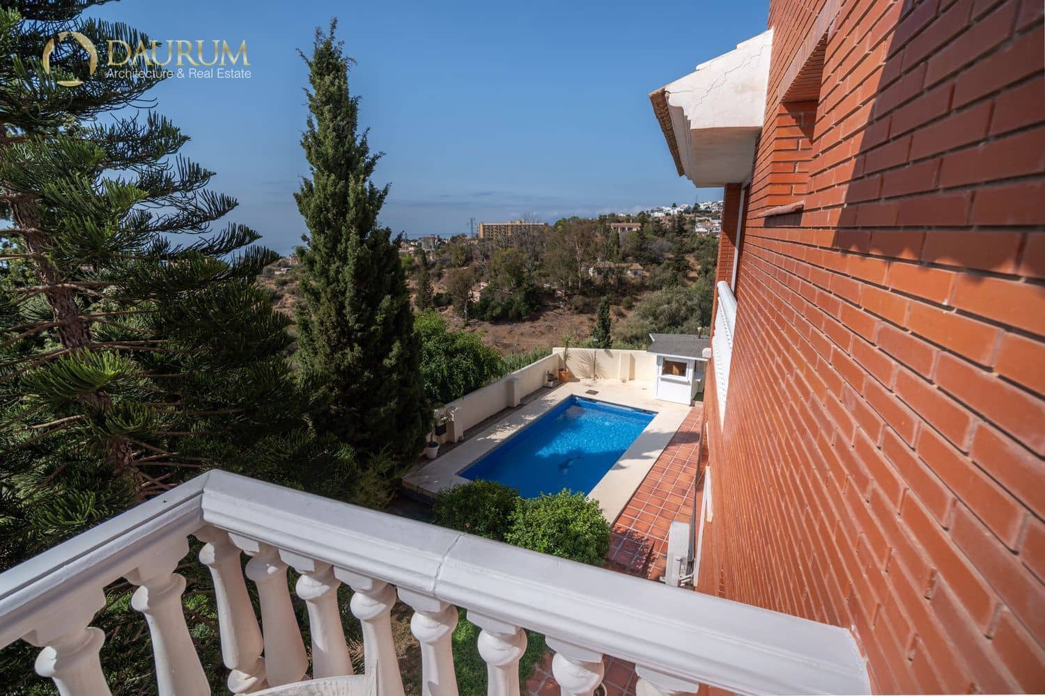 4 sypialnia Willa na sprzedaż w Rincon de la Victoria z basenem garażem - 839 900 € (Ref: 9832056)