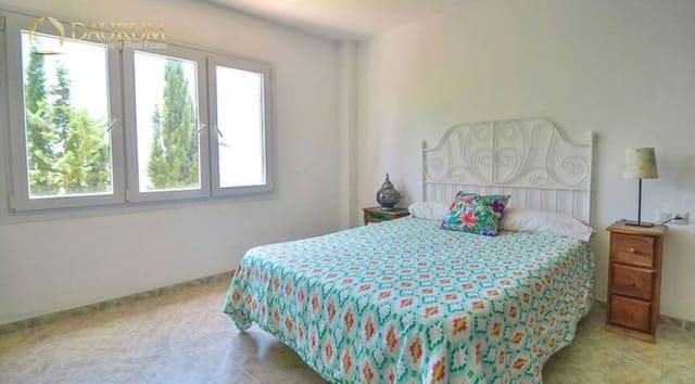 4 soveværelse Villa til salg i Rincón de la Victoria med swimmingpool garage - € 839.900 (Ref: 9832056)
