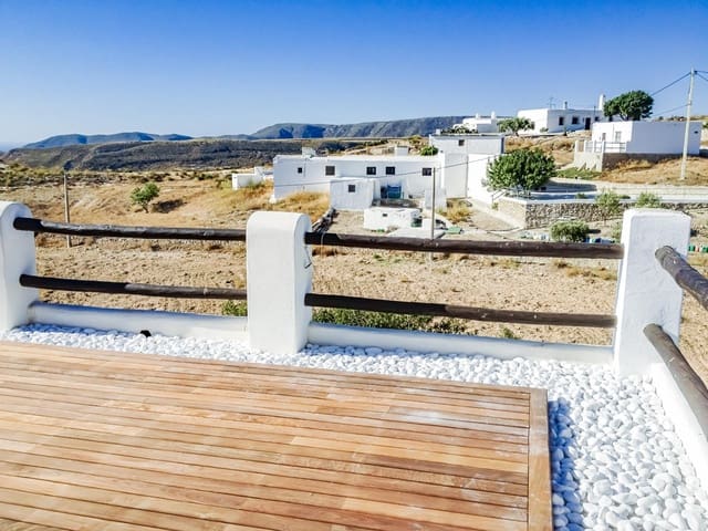 4 soverom Villa til salgs i Agua Amarga, Níjar med garasje - € 1 200 000 (Ref: 8566292)
