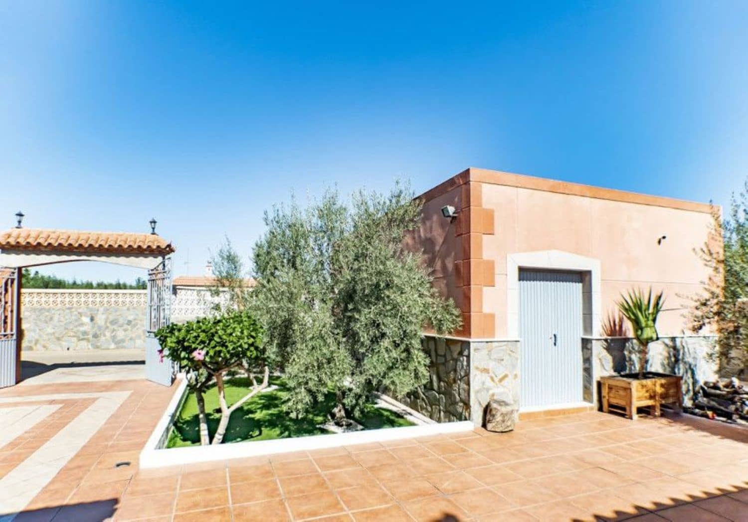 3 soveværelse Byhus til salg i Pechina med swimmingpool garage - € 259.000 (Ref: 8566295)