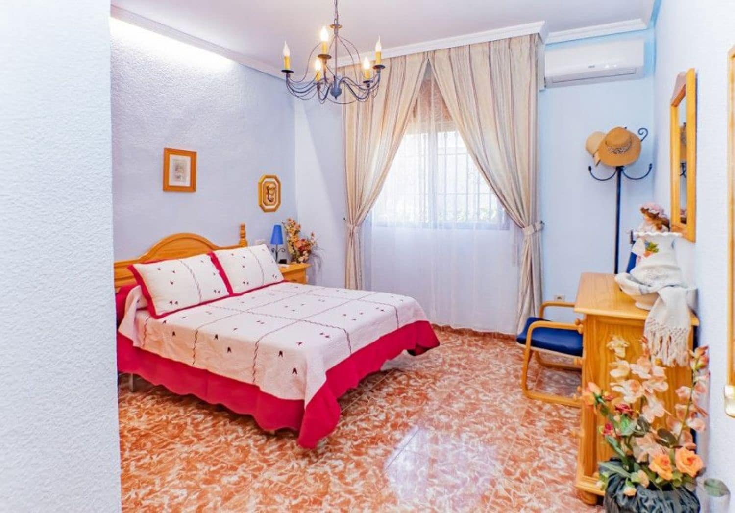 3 soveværelse Byhus til salg i Pechina med swimmingpool garage - € 259.000 (Ref: 8566295)