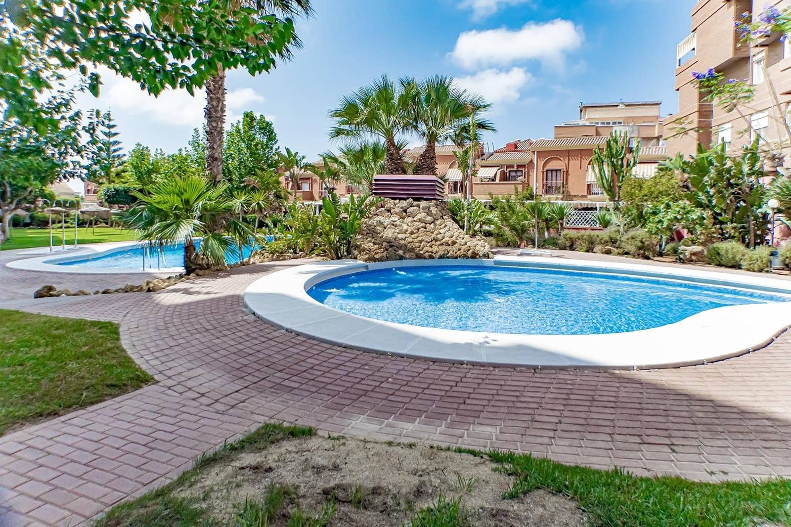 4 quarto Moradia para venda em Almeria cidade com piscina garagem - 319 000 € (Ref: 8605518)