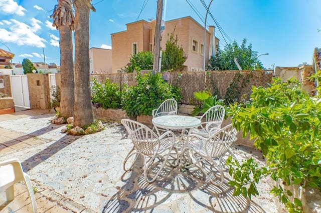 5 Zimmer Villa zu verkaufen in Almería Stadt mit Pool - 680.000 € (Ref: 8606956)