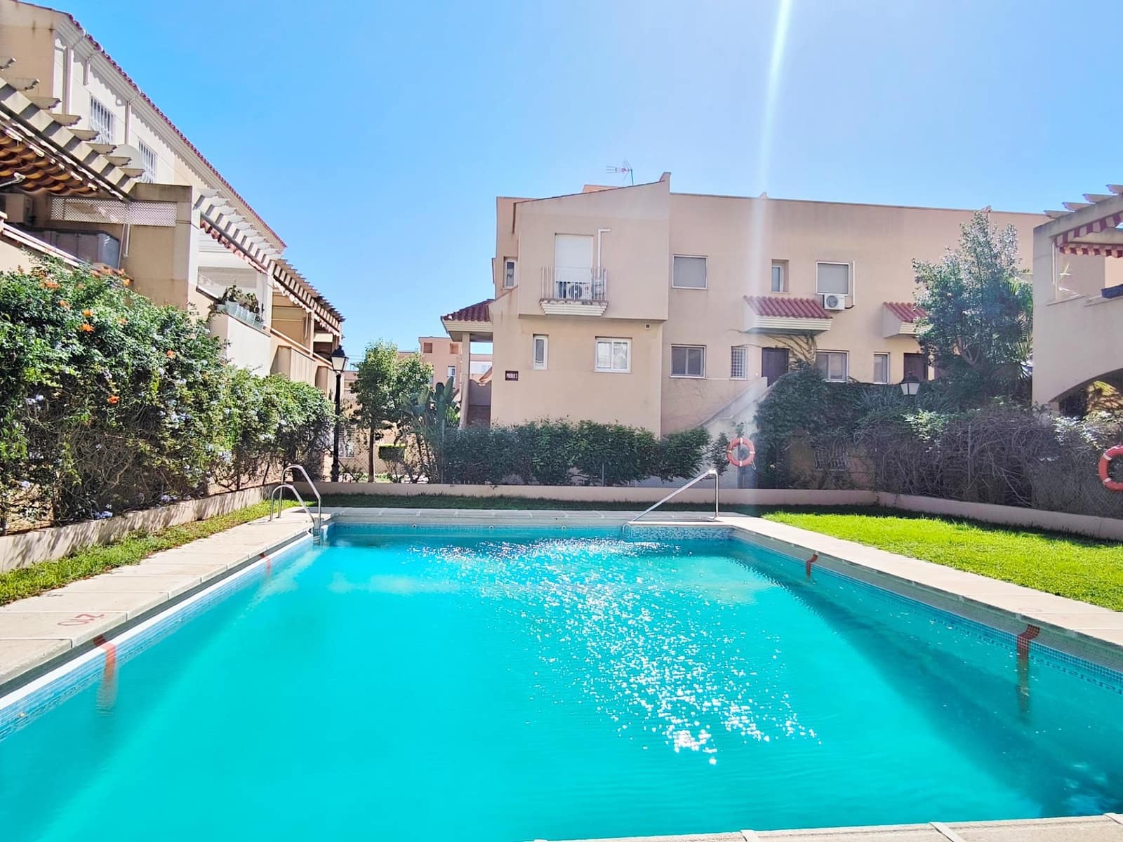 3 soveværelse Lejlighed til salg i Aguadulce (Almeria) med swimmingpool - € 231.400 (Ref: 8670023)