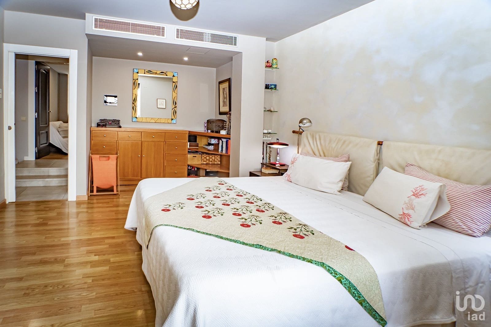 5 slaapkamer Huis te koop in Almeria stad met garage - € 590.000 (Ref: 8748333)