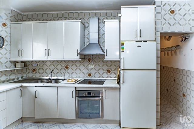 8 sovrum Hus till salu i Almería stad med garage - 730 000 € (Ref: 8751326)