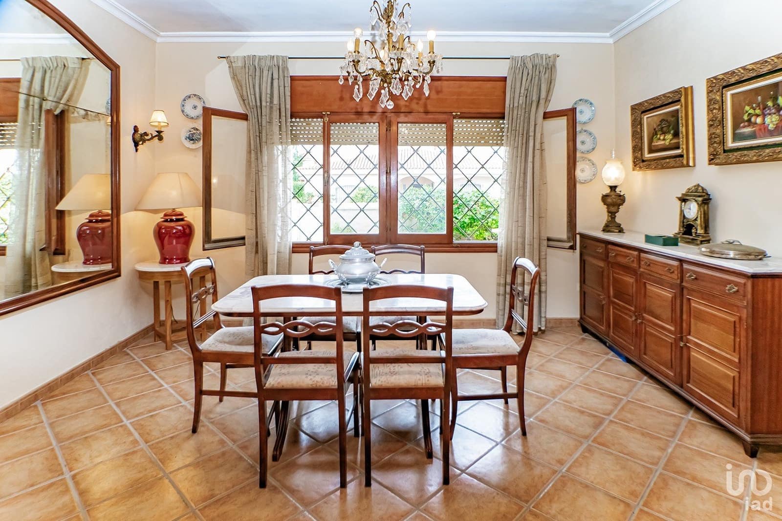 8 soveværelse Byhus til salg i Almeria by med garage - € 730.000 (Ref: 8751326)