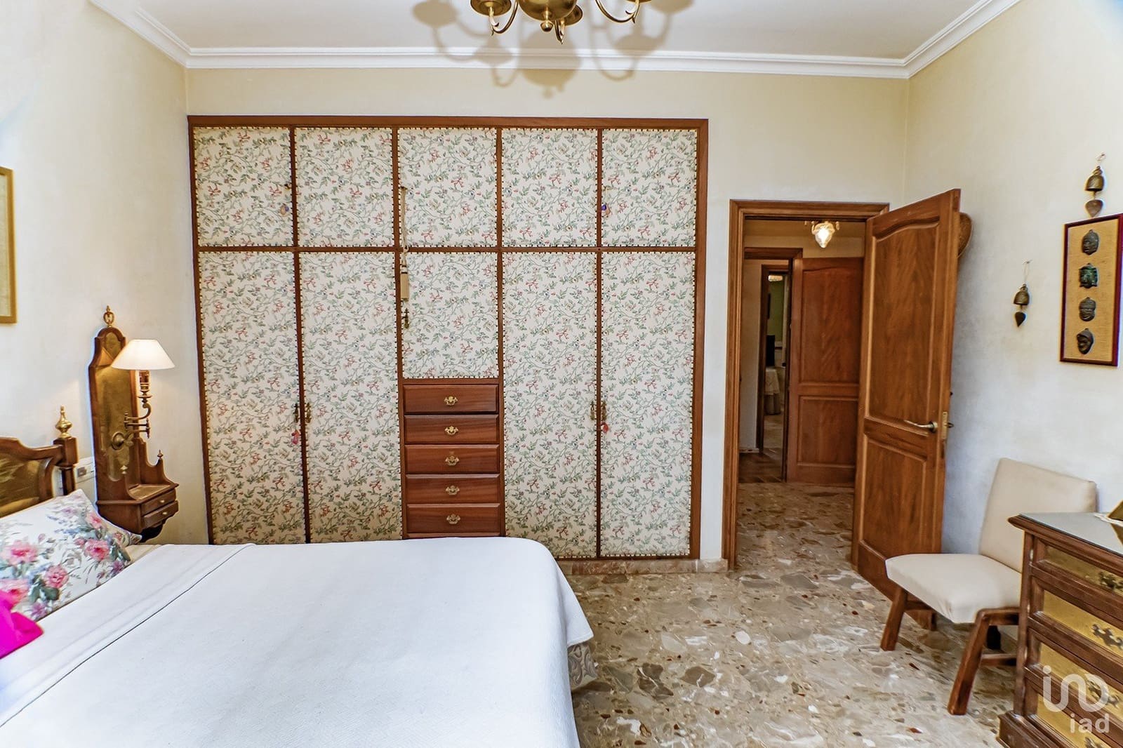 8 soveværelse Byhus til salg i Almeria by med garage - € 730.000 (Ref: 8751326)