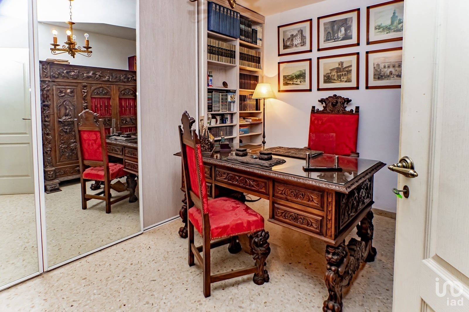 8 soveværelse Byhus til salg i Almeria by med garage - € 730.000 (Ref: 8751326)