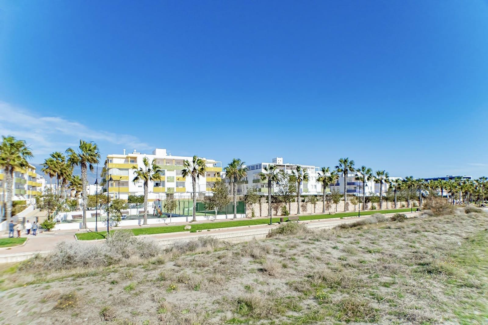 3 soveværelse Lejlighed til salg i Almerimar med swimmingpool - € 216.000 (Ref: 8763141)