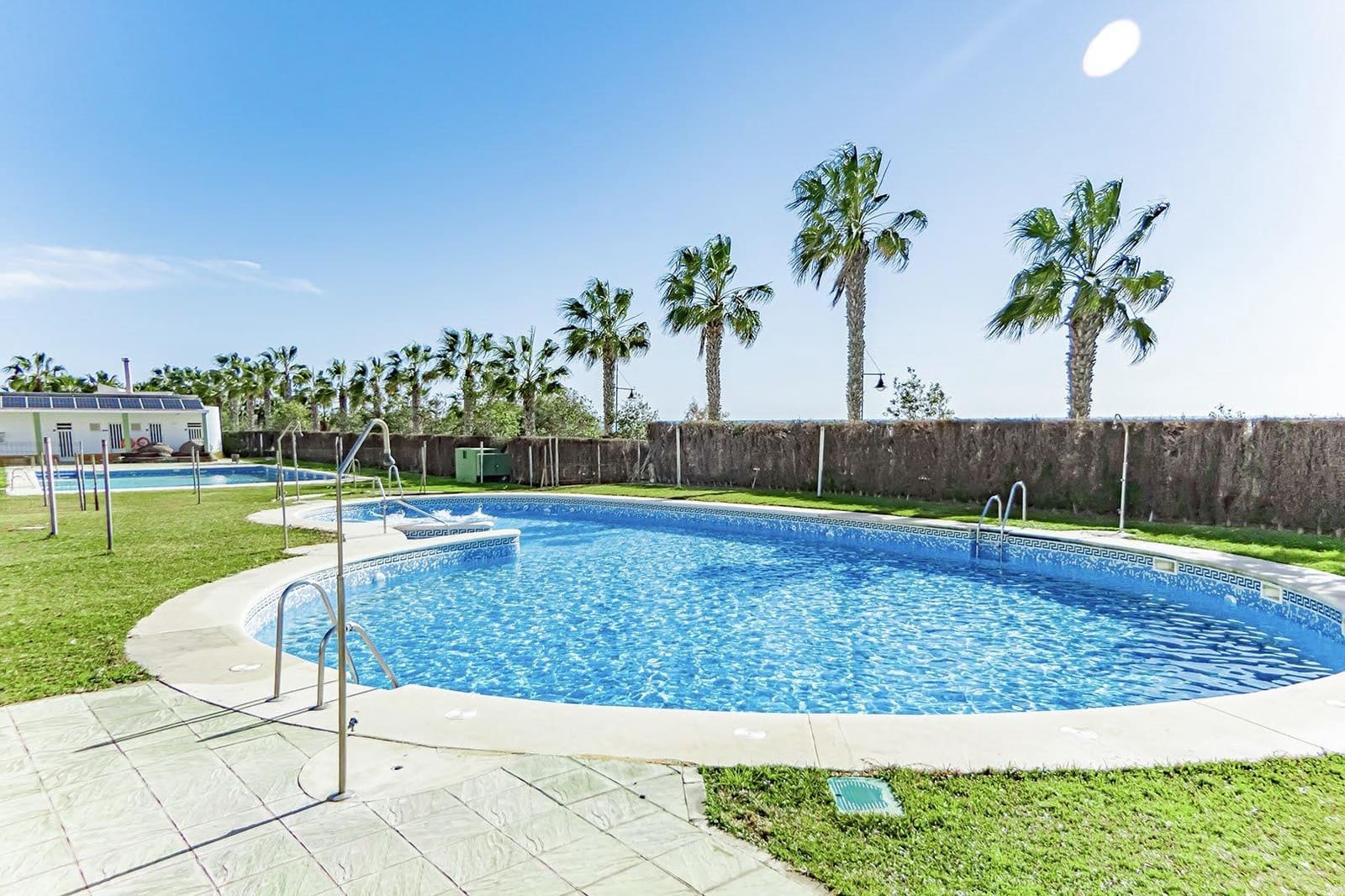 3 soveværelse Lejlighed til salg i Almerimar med swimmingpool - € 216.000 (Ref: 8763141)