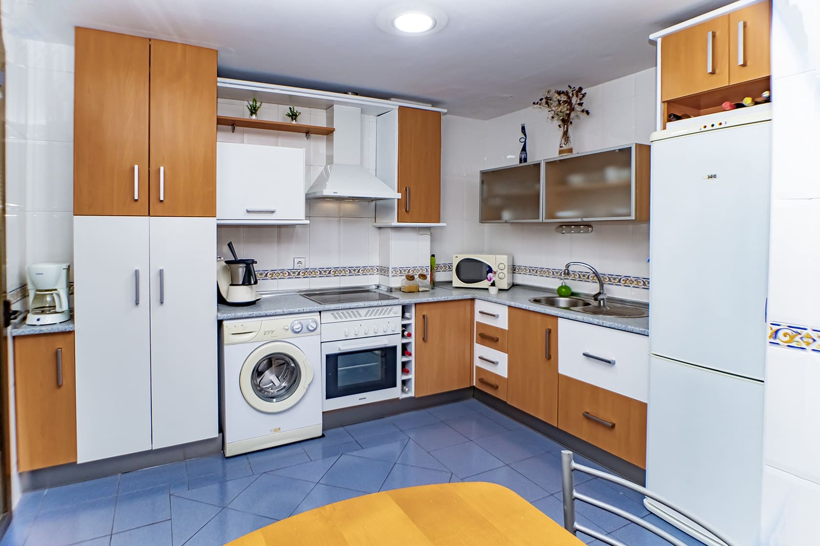 2 chambre Appartement à vendre à Roquetas de Mar avec piscine garage - 207 000 € (Ref: 8971019)