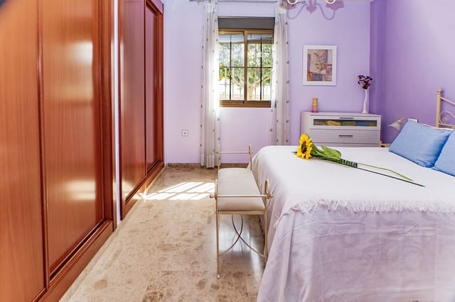 2 chambre Appartement à vendre à Roquetas de Mar avec piscine garage - 207 000 € (Ref: 8971019)