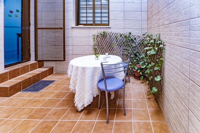 2 chambre Appartement à vendre à Roquetas de Mar avec piscine garage - 207 000 € (Ref: 8971019)