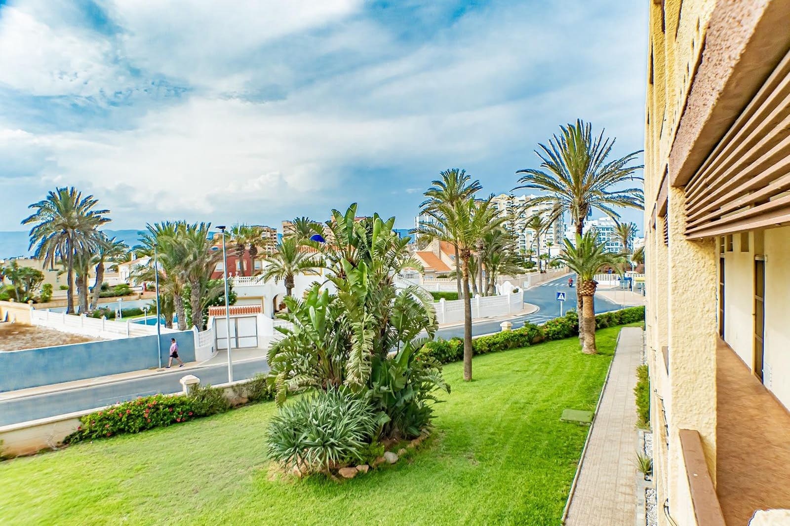 1 soveværelse Studio til salg i Roquetas de Mar med swimmingpool - € 106.500 (Ref: 9076710)