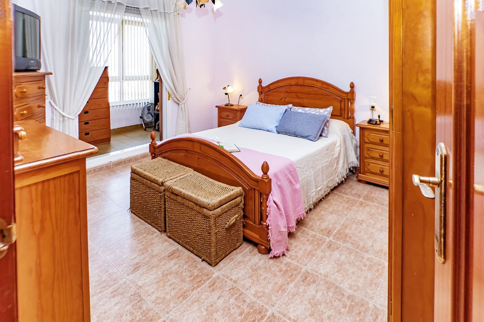 4 soveværelse Byhus til salg i Roquetas de Mar med garage - € 265.000 (Ref: 9082628)