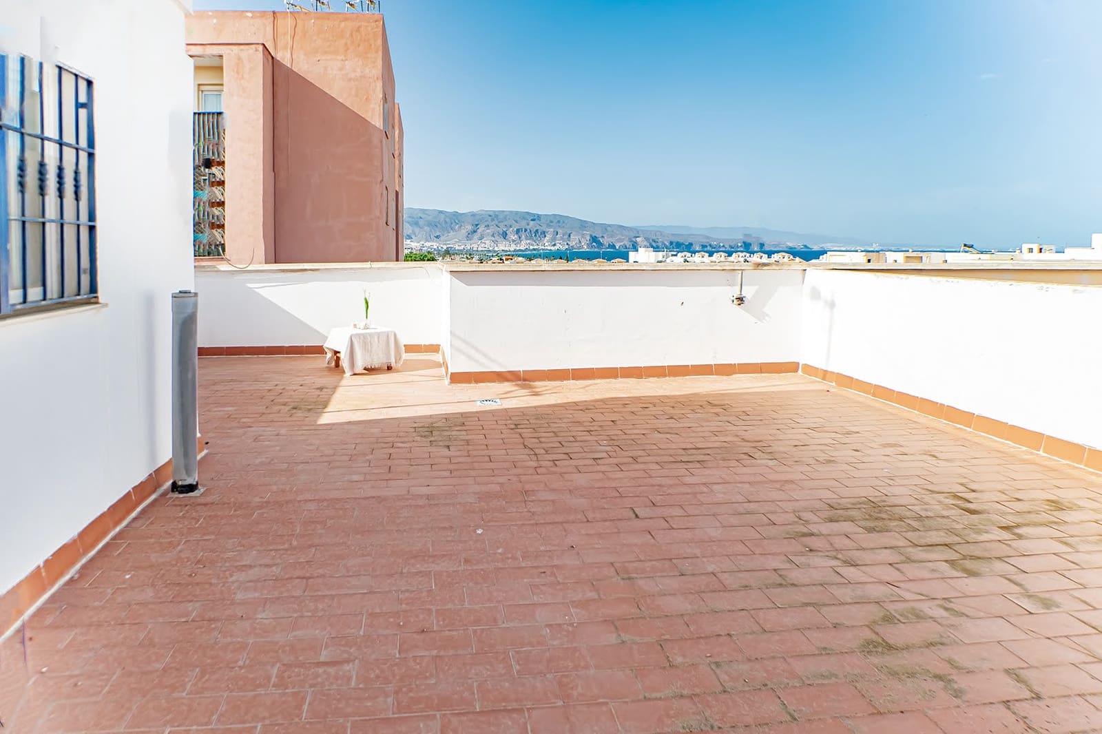 4 soveværelse Byhus til salg i Roquetas de Mar med garage - € 265.000 (Ref: 9082628)