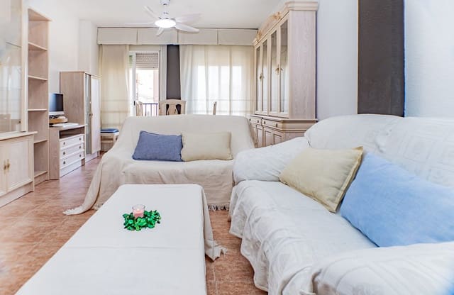 4 bedroom Townhouse for sale in Roquetas de Mar with garage - € 265,000 (Ref: 9082628)