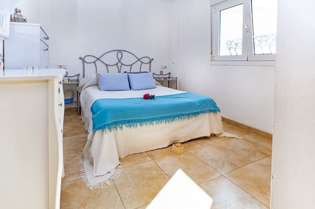 2 bedroom Flat for sale in El Parador de las Hortichuelas, Roquetas de Mar - € 166,500 (Ref: 9331244)