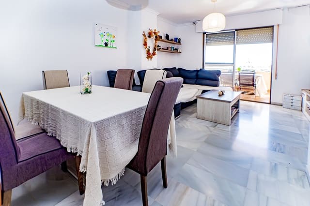 3 bedroom Flat for sale in Aguadulce (Almeria), Roquetas de Mar with pool - € 267,000 (Ref: 9336907)