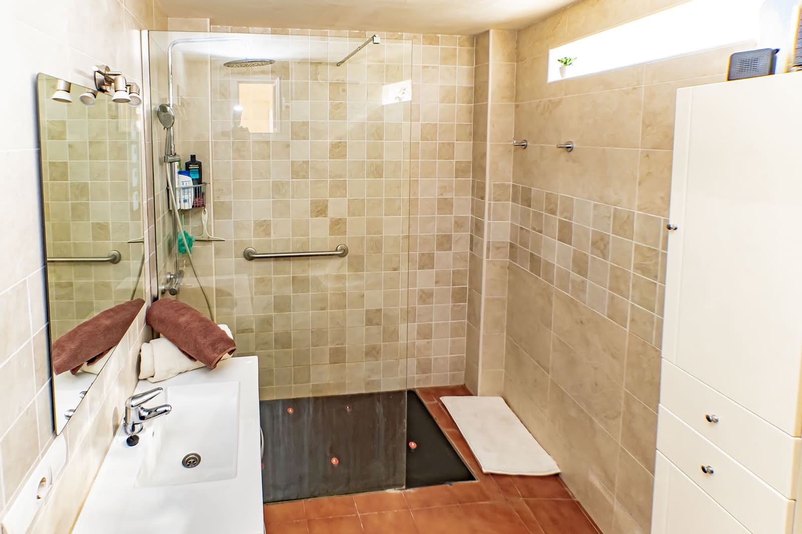 4 makuuhuone Rivitalo myytävänä paikassa Huercal de Almeria - 249 500 € (Ref: 9378082)