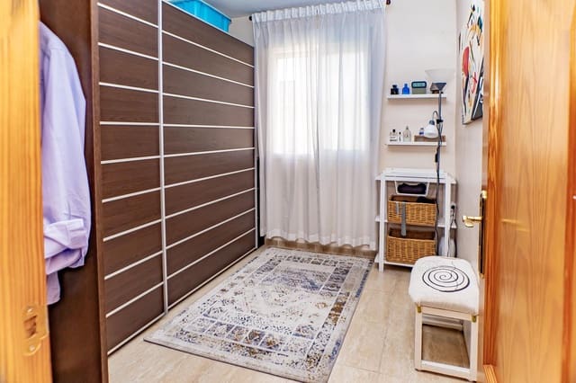 2 chambre Appartement à vendre à Roquetas de Mar avec garage - 89 500 € (Ref: 9398740)