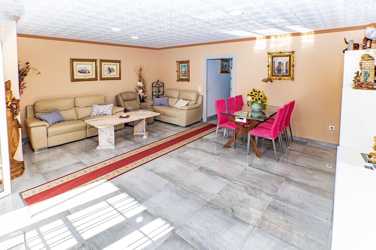 3 makuuhuone Huvila myytävänä paikassa Roquetas de Mar mukana uima-altaan 
autotalli - 587 000 € (Ref: 9414568)