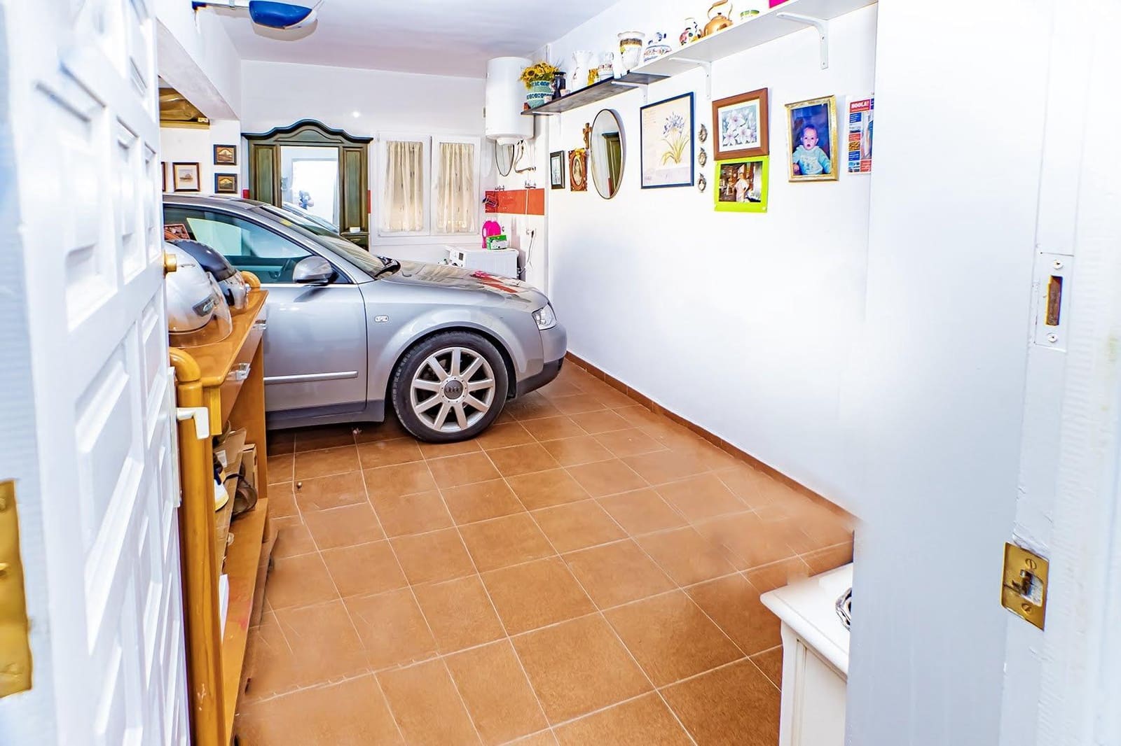 3 makuuhuone Huvila myytävänä paikassa Roquetas de Mar mukana uima-altaan 
autotalli - 587 000 € (Ref: 9414568)