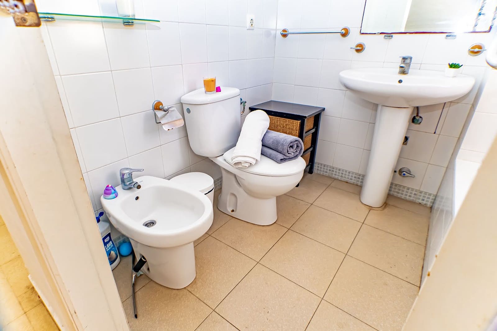 3 bedroom Townhouse for sale in Roquetas de Mar with garage - € 98,000 (Ref: 9453462)