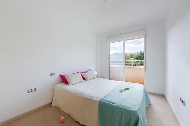 3 chambre Appartement à vendre à Aguadulce (Almeria), Roquetas de Mar avec garage - 169 500 € (Ref: 9479292)