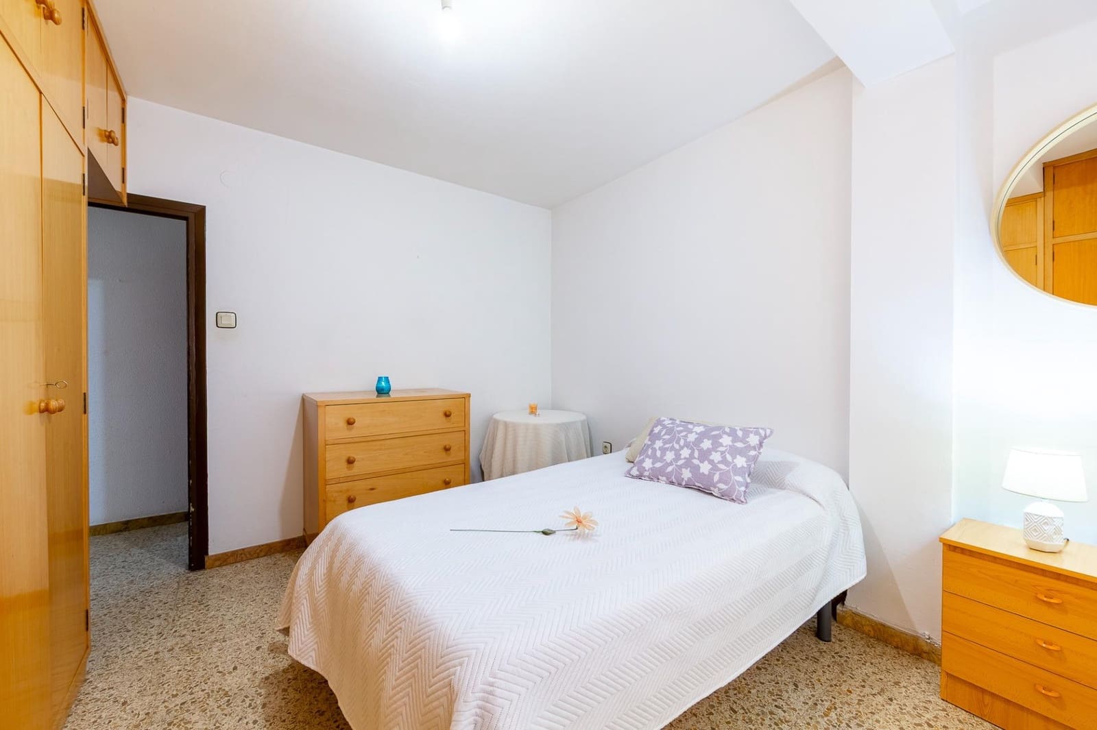 4 slaapkamer Flat te koop in Almeria stad - € 257.000 (Ref: 9479298)