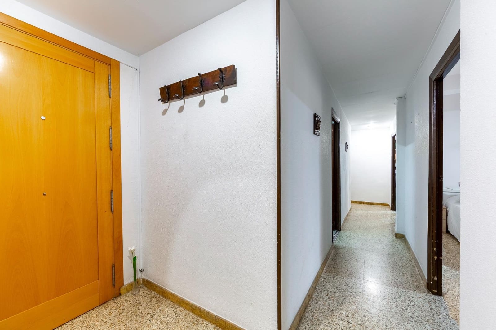 4 slaapkamer Flat te koop in Almeria stad - € 257.000 (Ref: 9479298)