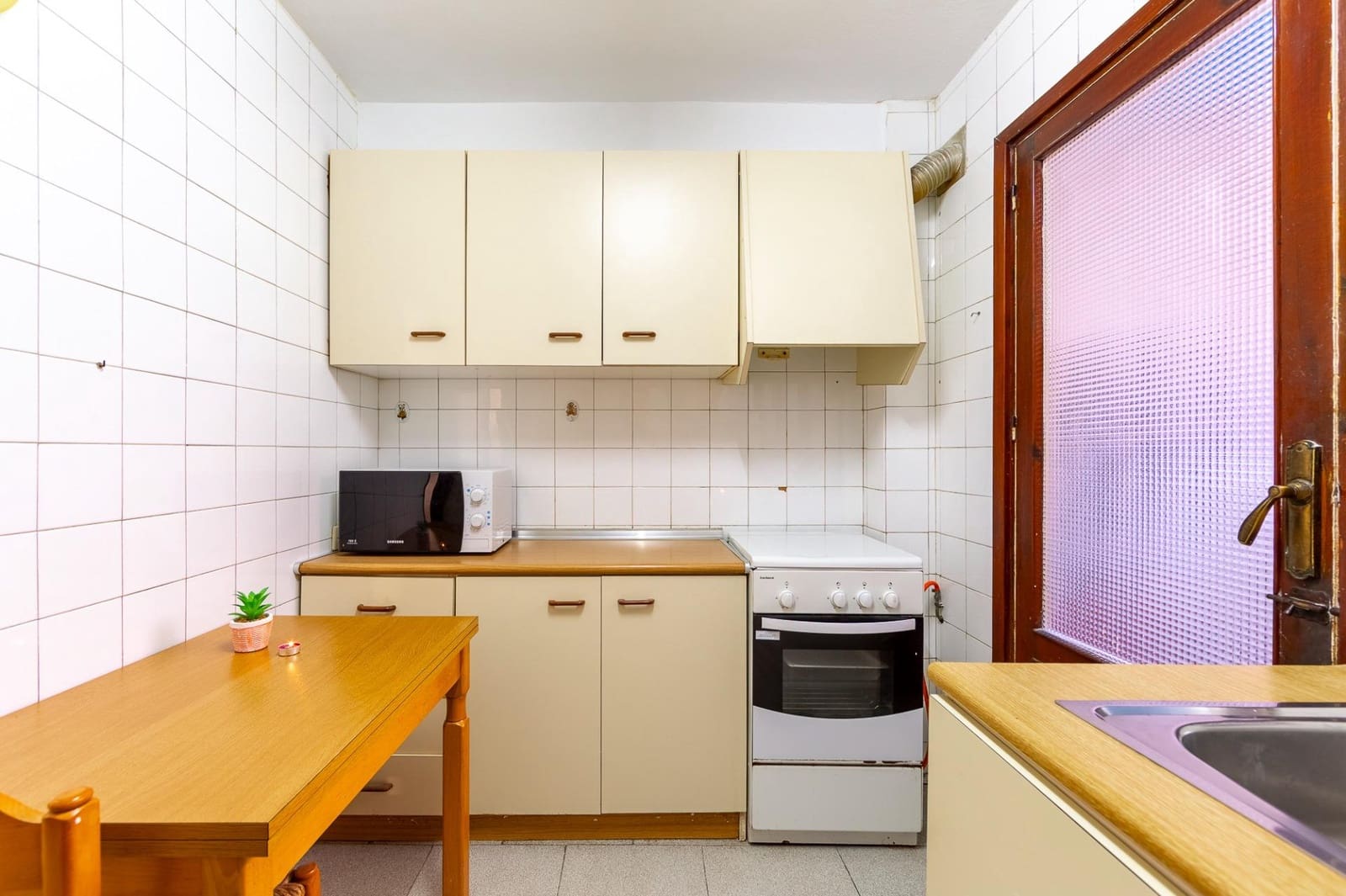 4 slaapkamer Flat te koop in Almeria stad - € 257.000 (Ref: 9479298)