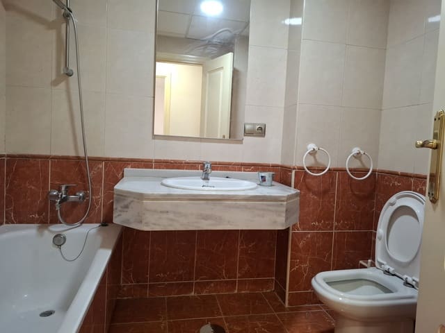 Piso de 1 habitación en Vícar en alquiler - 625 € (Ref: 9618058)