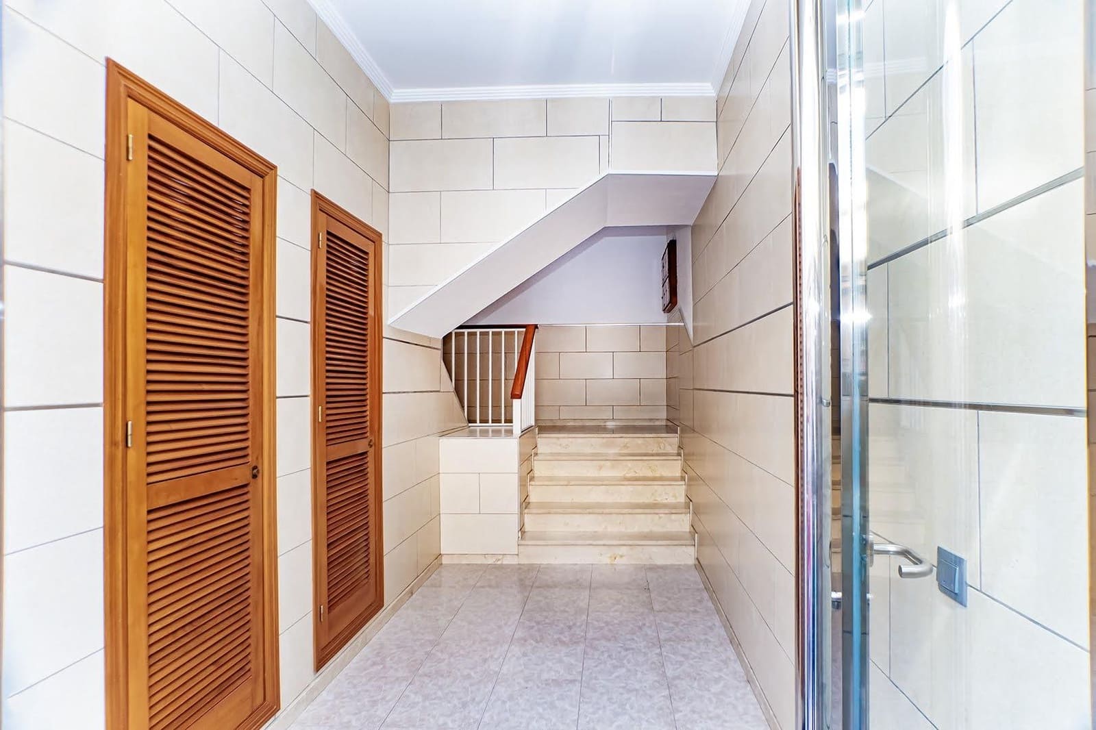 3 bedroom Flat for sale in Almeria city - € 119,500 (Ref: 9691600)