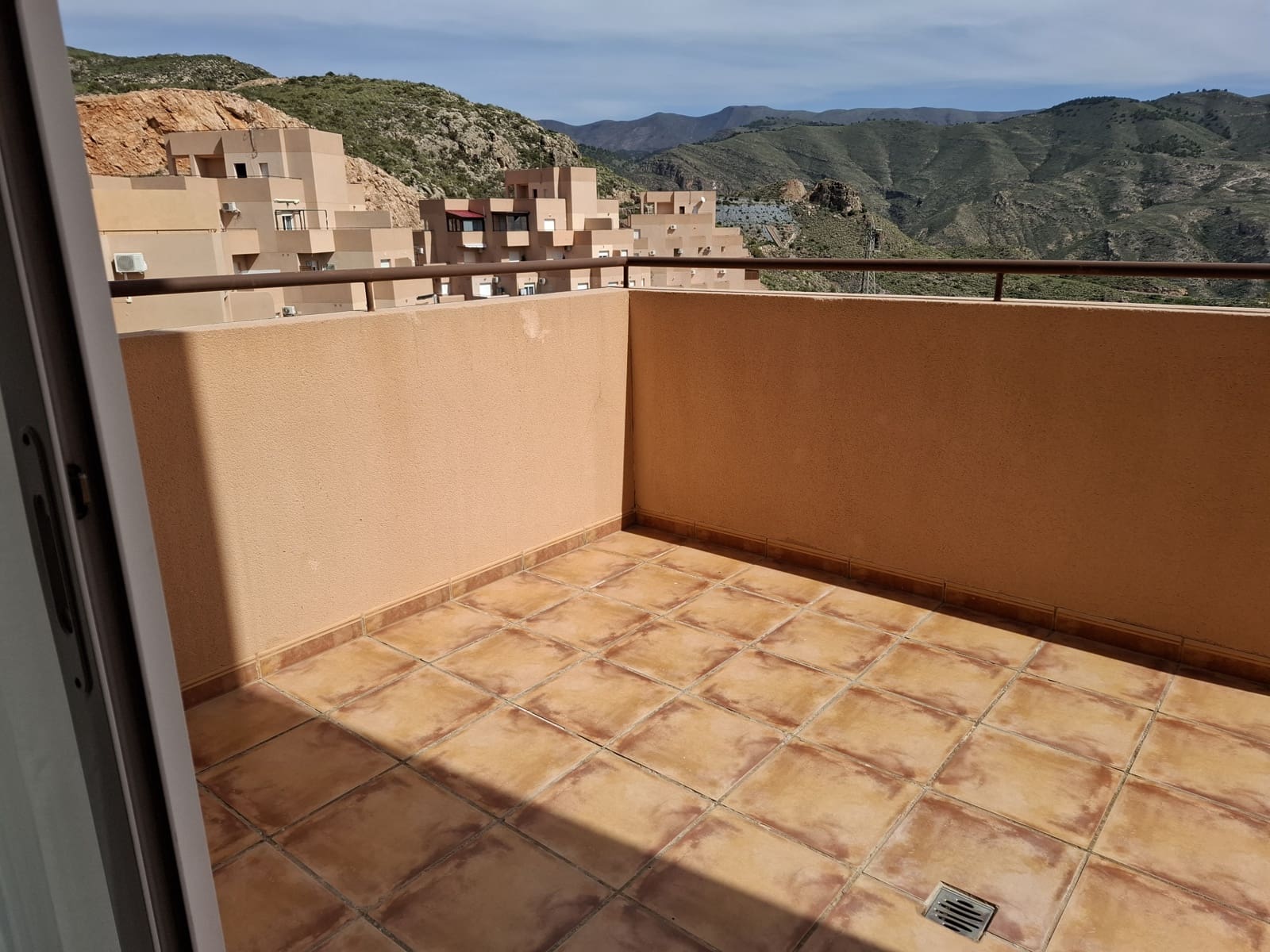 1 bedroom Studio for rent in Vicar with garage - € 590 (Ref: 9696858)